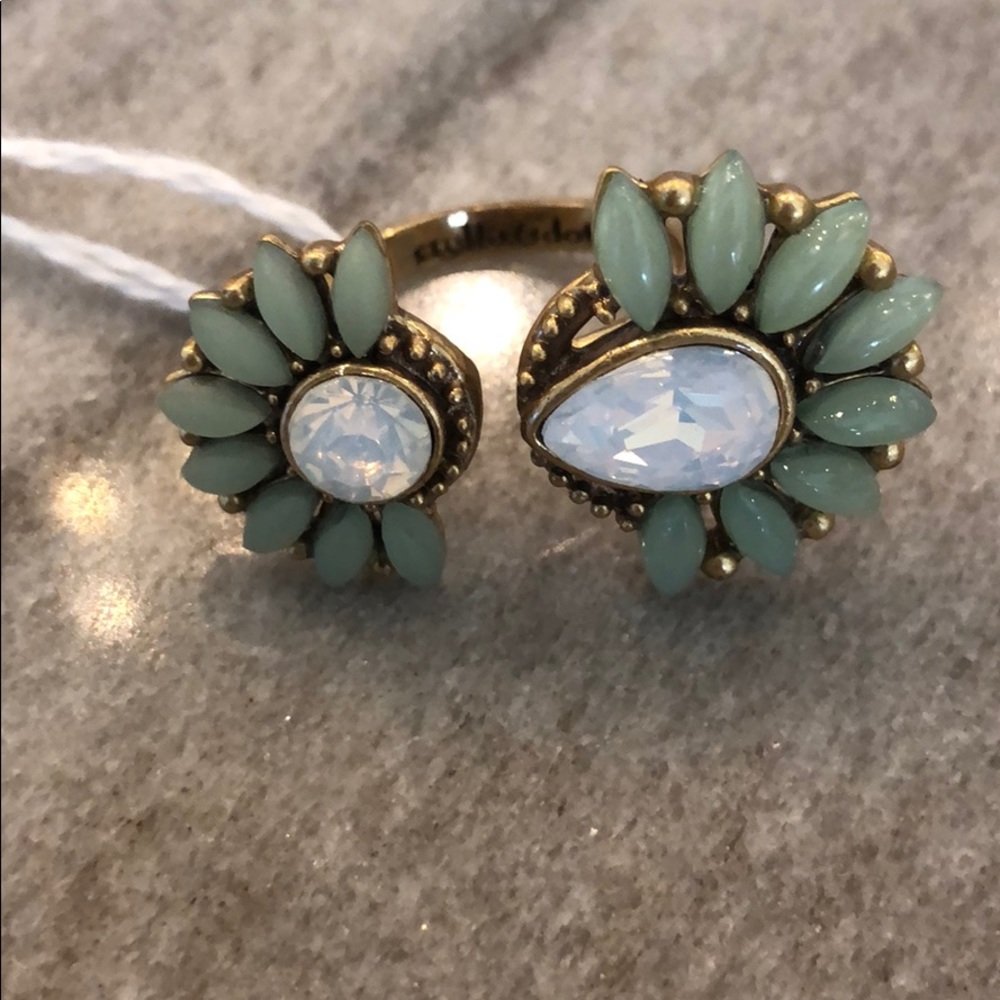 Stella Dot gold green white ring